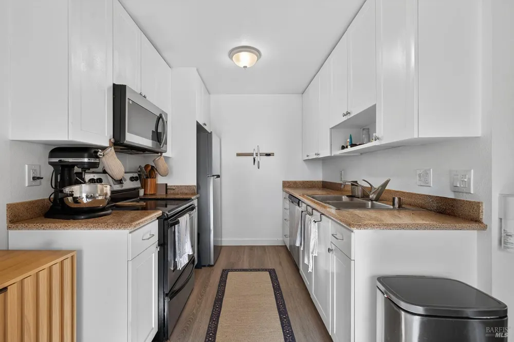 1600 Yardley Street Santa Rosa, CA 95403