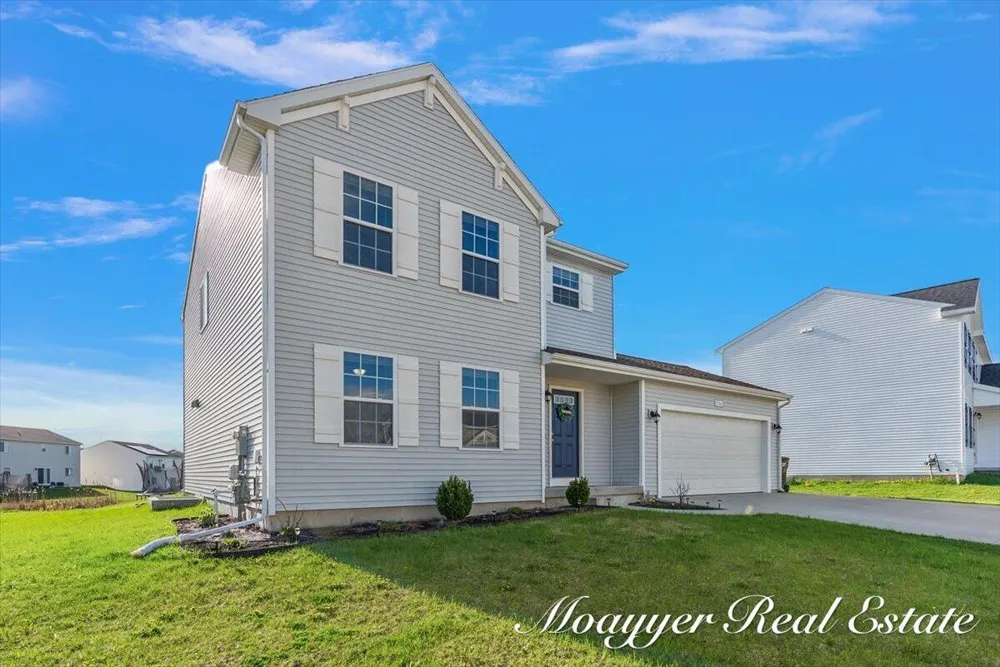 5764 Kiverton Ridge Drive SE Kentwood, MI 49508