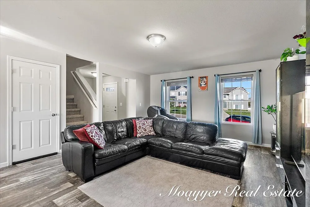 5764 Kiverton Ridge Drive SE Kentwood, MI 49508