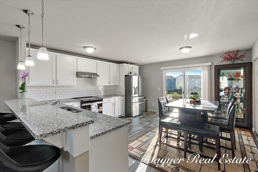 5764 Kiverton Ridge Drive SE Kentwood, MI 49508