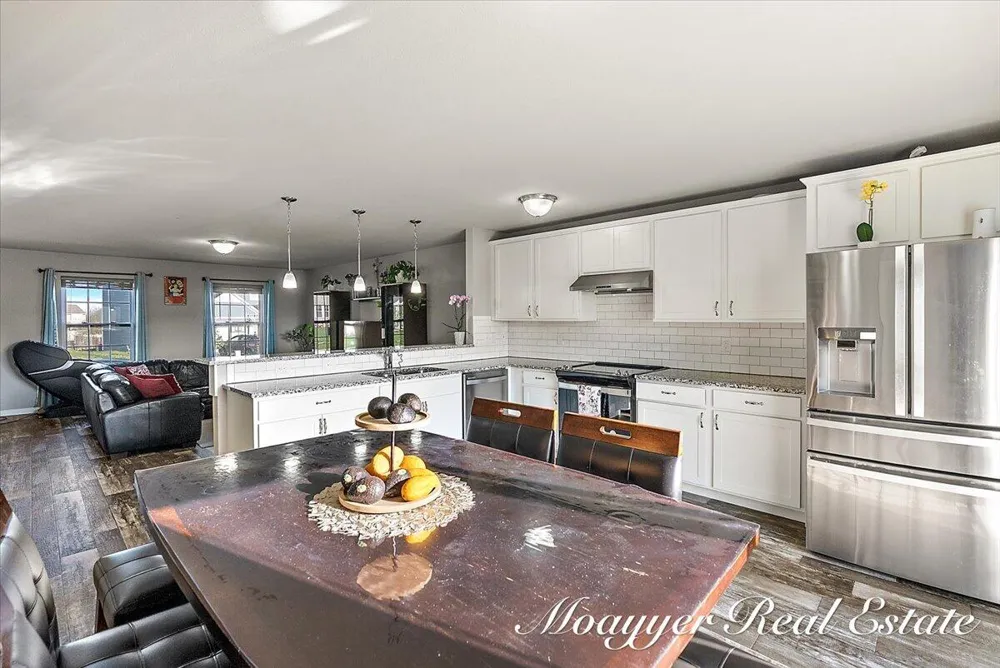 5764 Kiverton Ridge Drive SE Kentwood, MI 49508