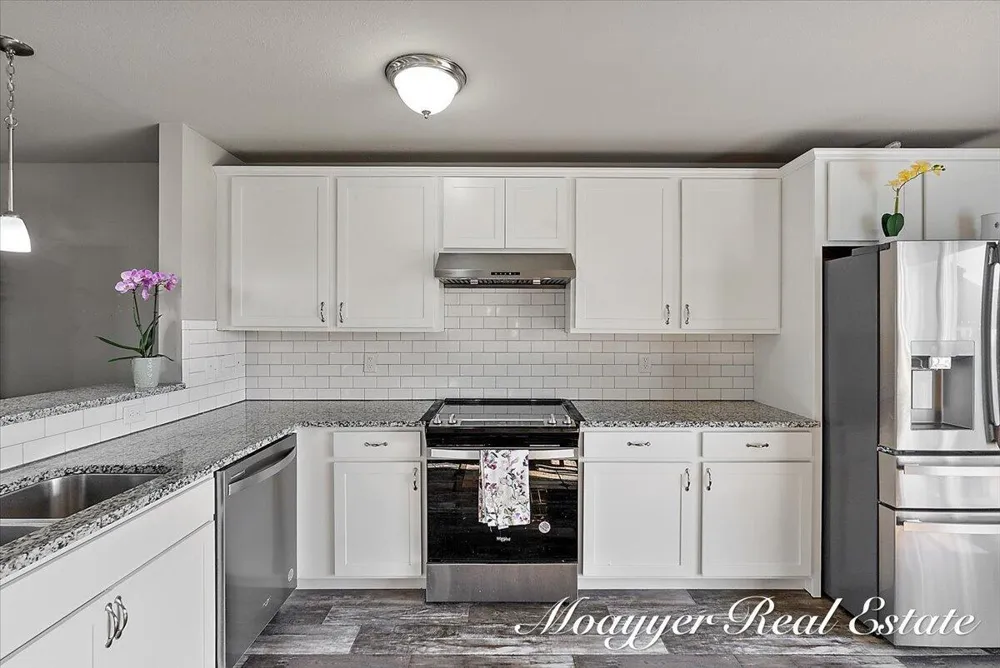 5764 Kiverton Ridge Drive SE Kentwood, MI 49508