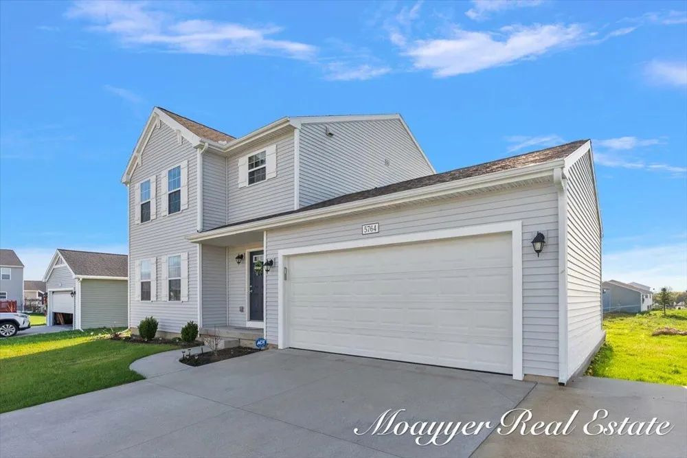 5764 Kiverton Ridge Drive SE Kentwood City, MI 49508