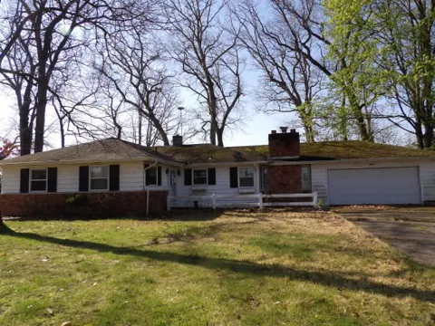 7100 Hazelwood