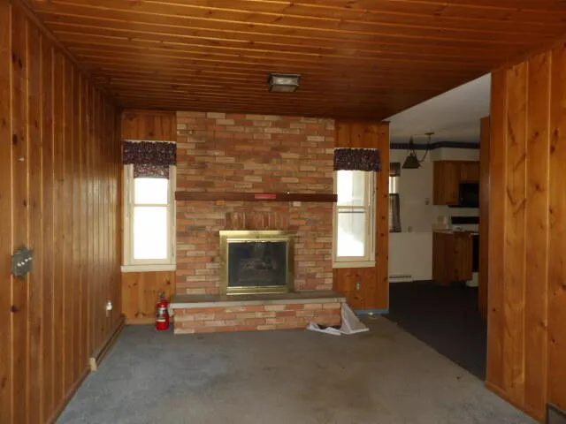 7100 Hazelwood Richland, MI 49083