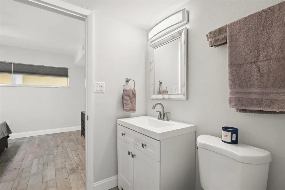 1147 KING ARTHUR COURT #204 Dunedin, FL 34698