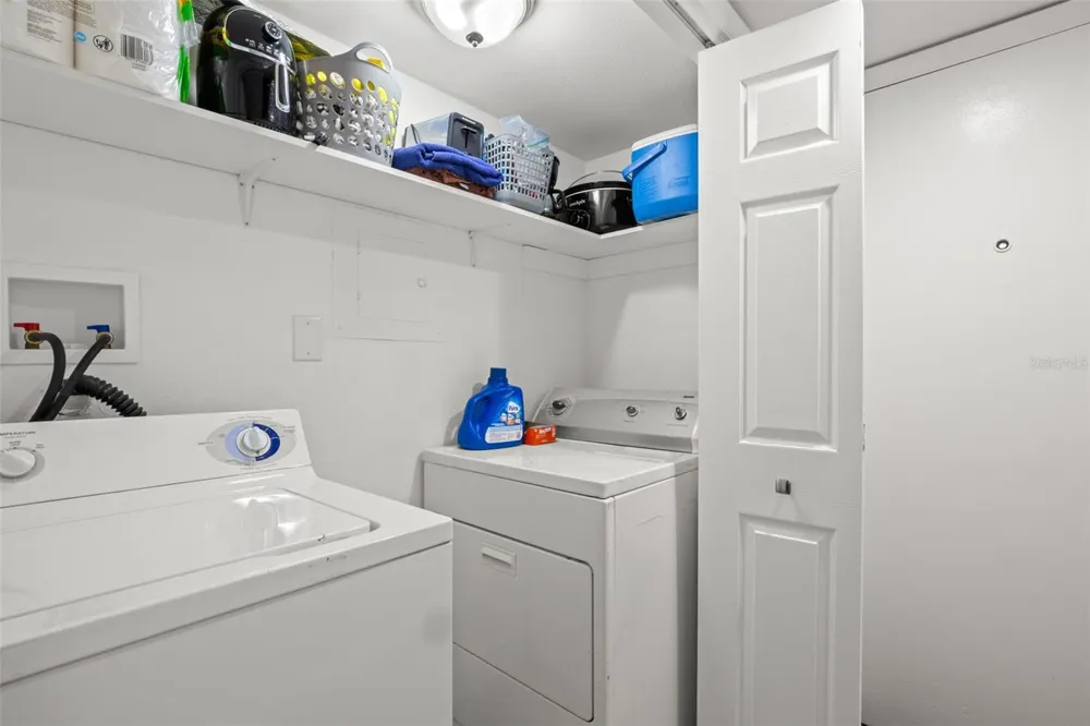 1147 KING ARTHUR COURT #204 Dunedin, FL 34698