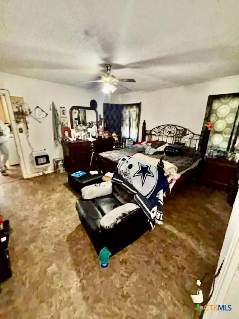 1313 Live Oak Street Marlin, TX 76661