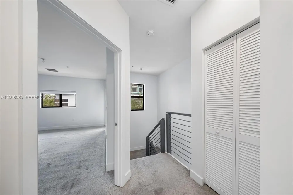 4416 NW 9th St Plantation, FL 33317