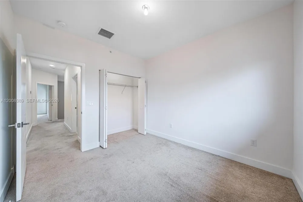 4416 NW 9th St Plantation, FL 33317