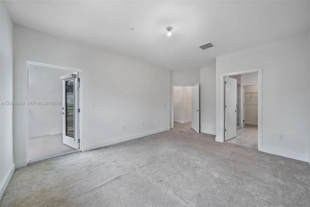 4416 NW 9th St Plantation, FL 33317
