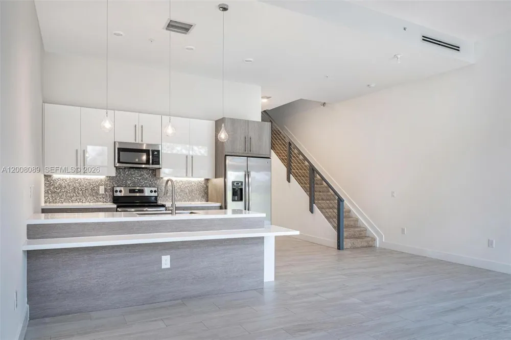 4416 NW 9th St Plantation, FL 33317