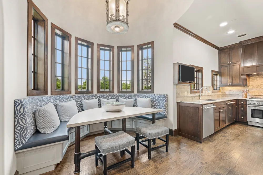 2217 King Fisher Drive Westlake, TX 76262