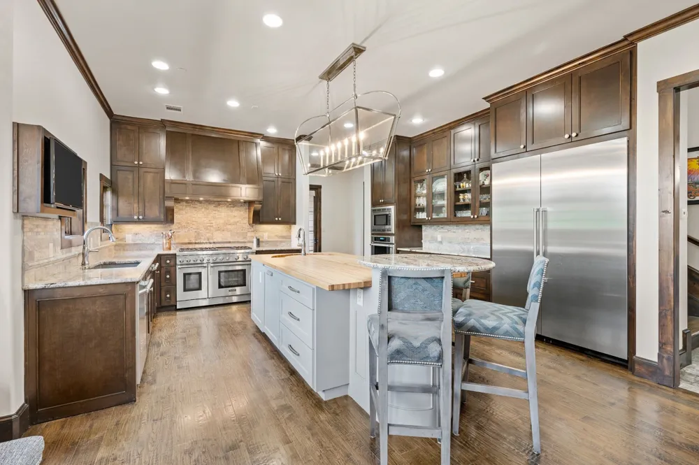 2217 King Fisher Drive Westlake, TX 76262