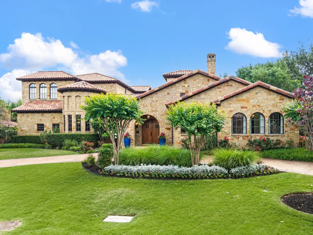 2217 King Fisher Drive Westlake, TX 76262