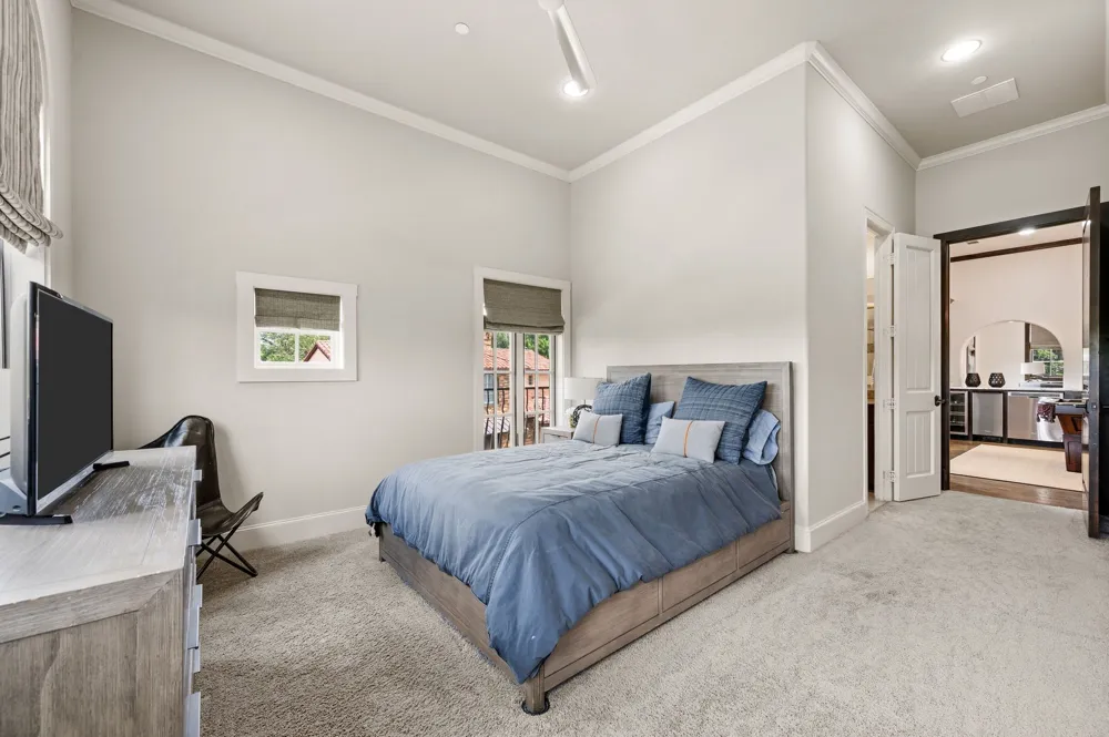 2217 King Fisher Drive Westlake, TX 76262