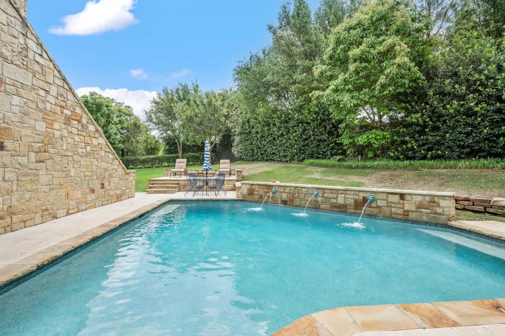 2217 King Fisher Drive Westlake, TX 76262