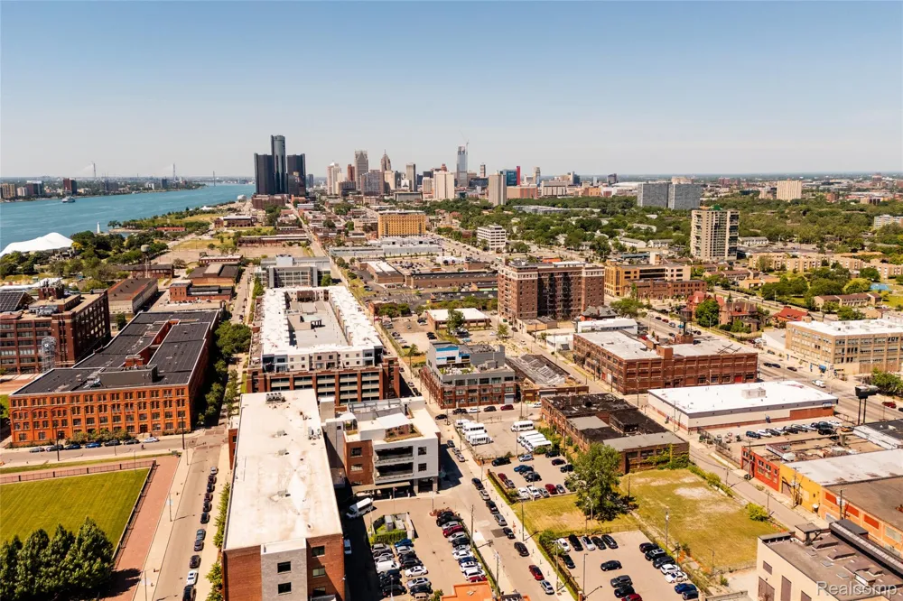 2987 Franklin Street #PENTHOUSE Detroit City, MI 48207