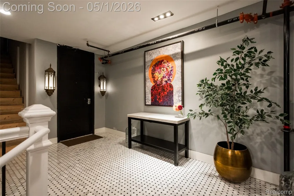 2987 Franklin Street #PENTHOUSE Detroit City, MI 48207