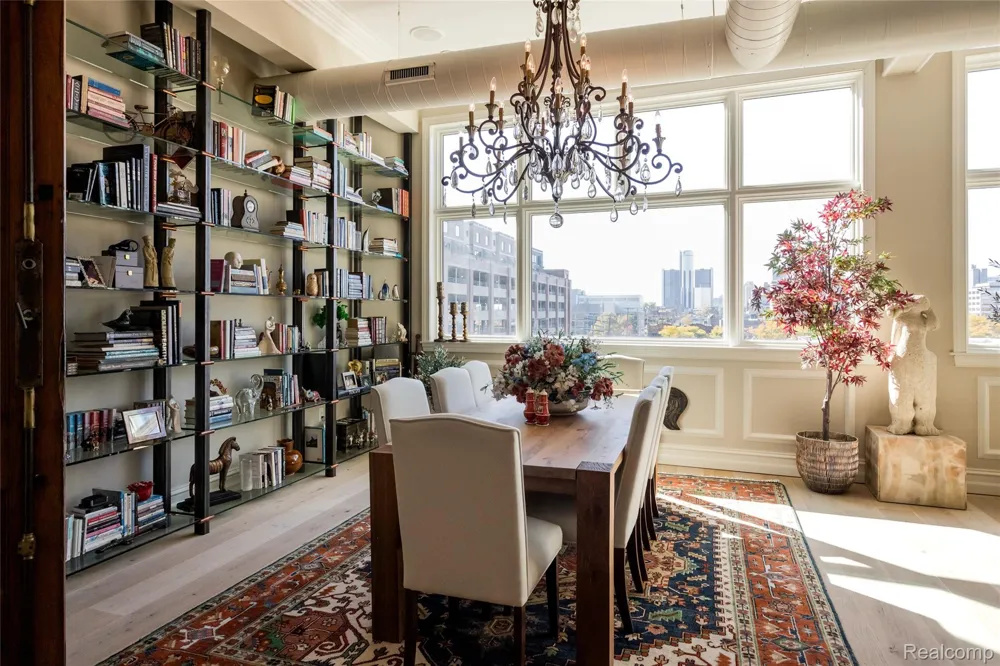 2987 Franklin Street #PENTHOUSE Detroit City, MI 48207