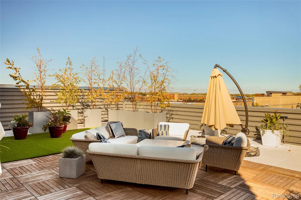 2987 Franklin Street #PENTHOUSE Detroit City, MI 48207