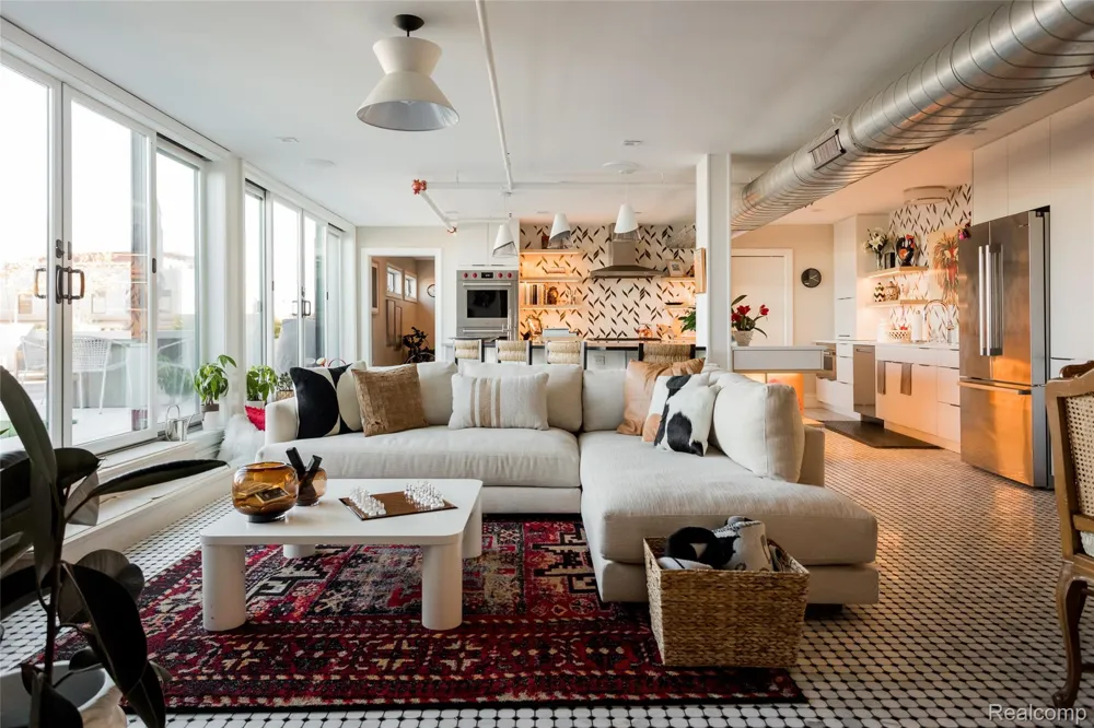 2987 Franklin Street #PENTHOUSE Detroit City, MI 48207