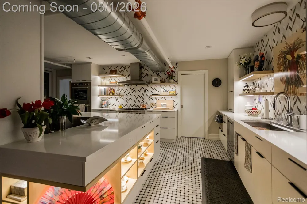 2987 Franklin Street #PENTHOUSE Detroit City, MI 48207