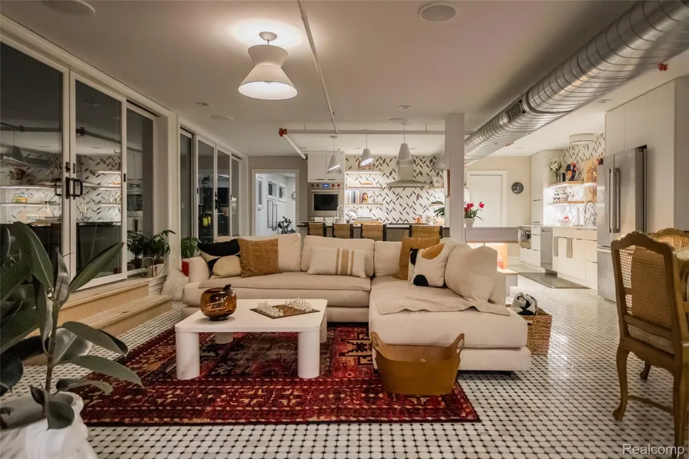 2987 Franklin Street #PENTHOUSE Detroit City, MI 48207