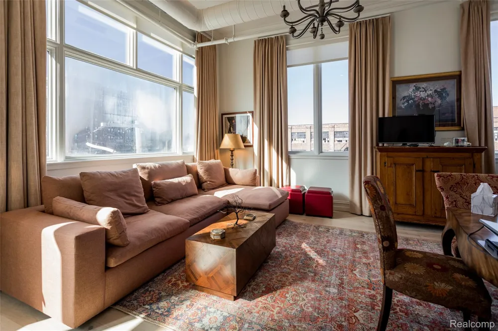 2987 Franklin Street #PENTHOUSE Detroit City, MI 48207