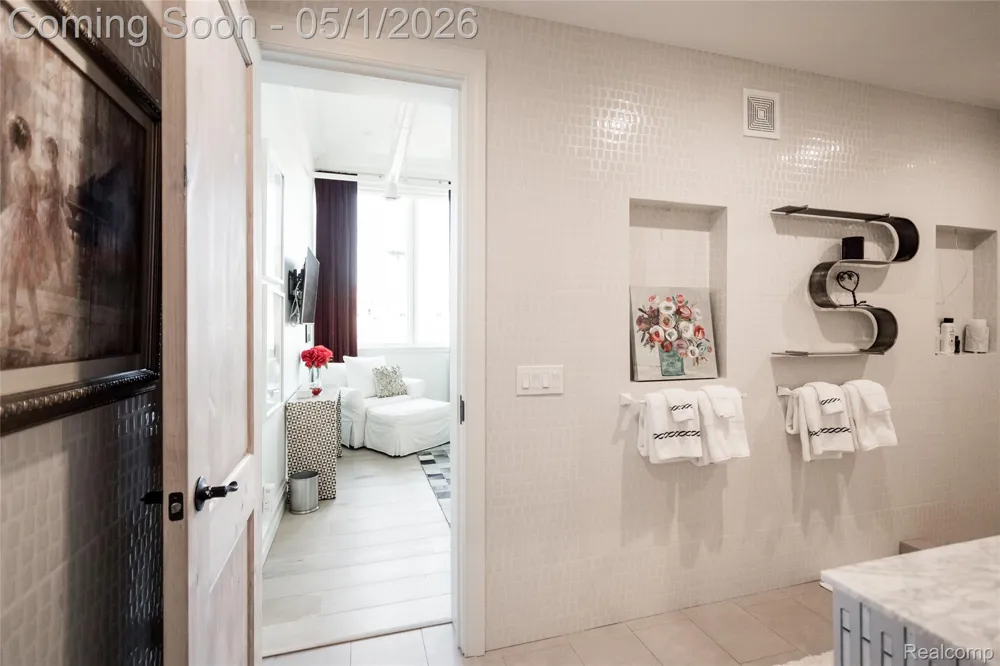 2987 Franklin Street #PENTHOUSE Detroit City, MI 48207