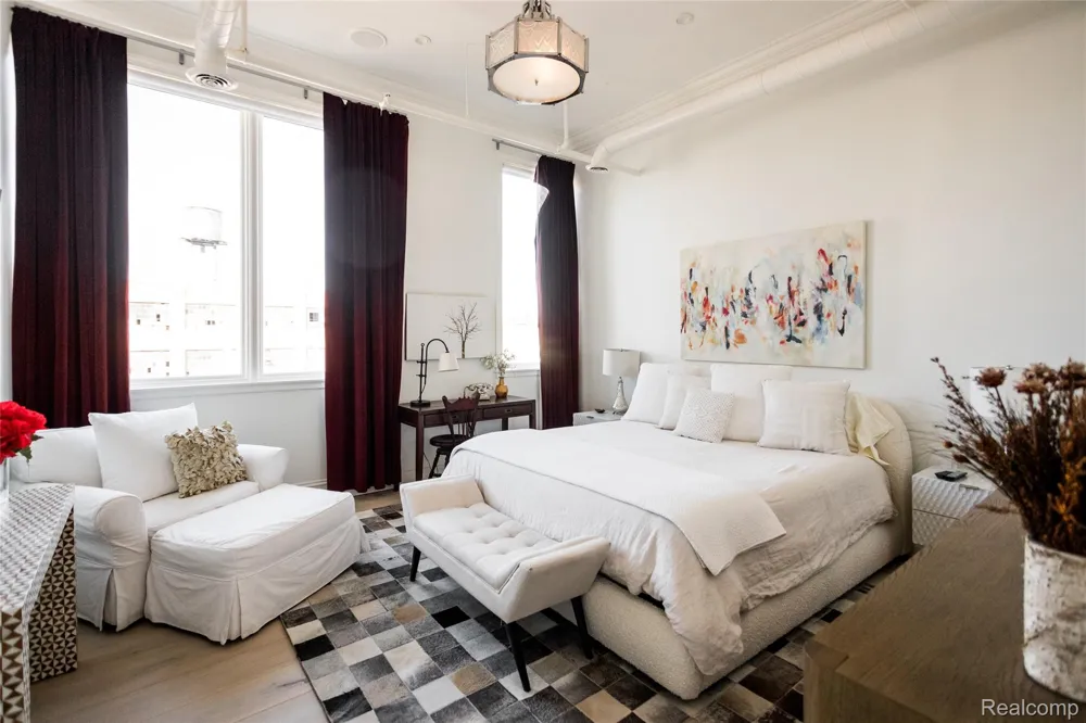 2987 Franklin Street #PENTHOUSE Detroit City, MI 48207