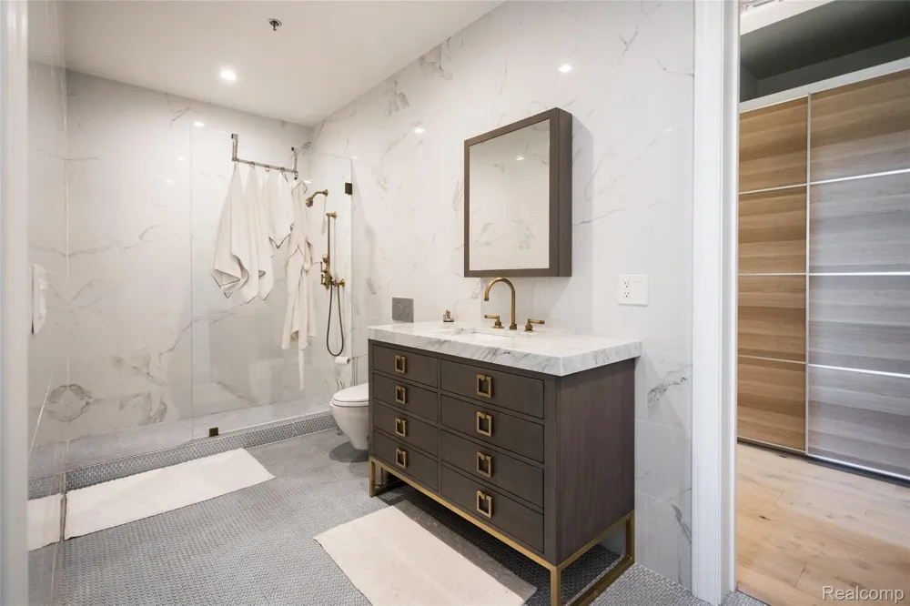 2987 Franklin Street #PENTHOUSE Detroit City, MI 48207