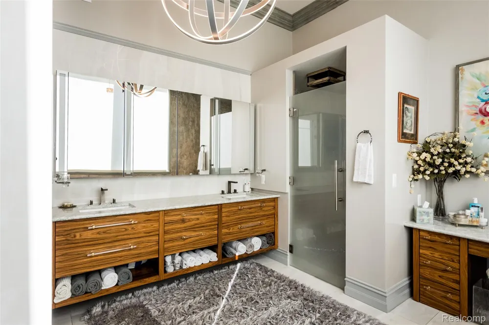 2987 Franklin Street #PENTHOUSE Detroit City, MI 48207