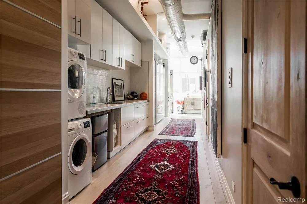 2987 Franklin Street #PENTHOUSE Detroit City, MI 48207