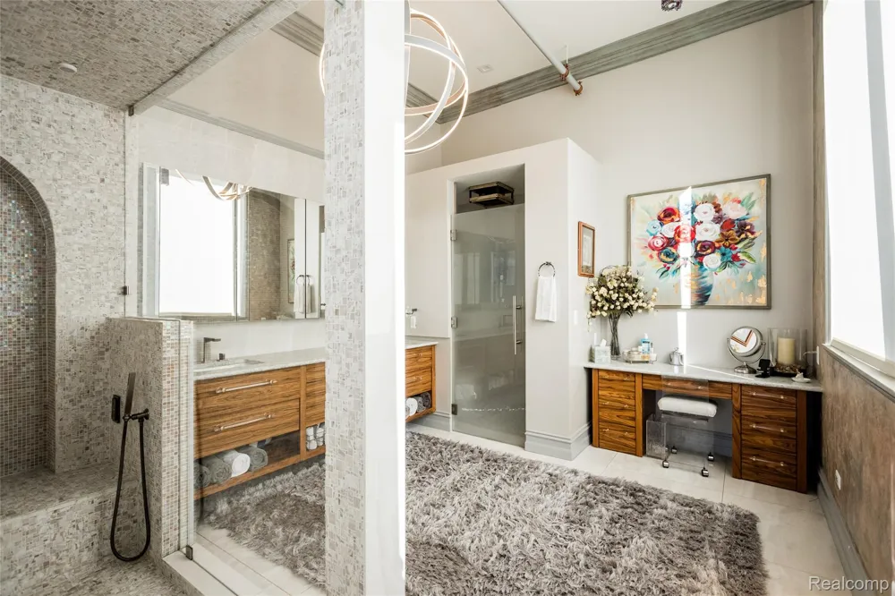 2987 Franklin Street #PENTHOUSE Detroit City, MI 48207