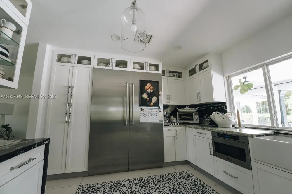 16241 W Troon Cir Miami Lakes, FL 33014