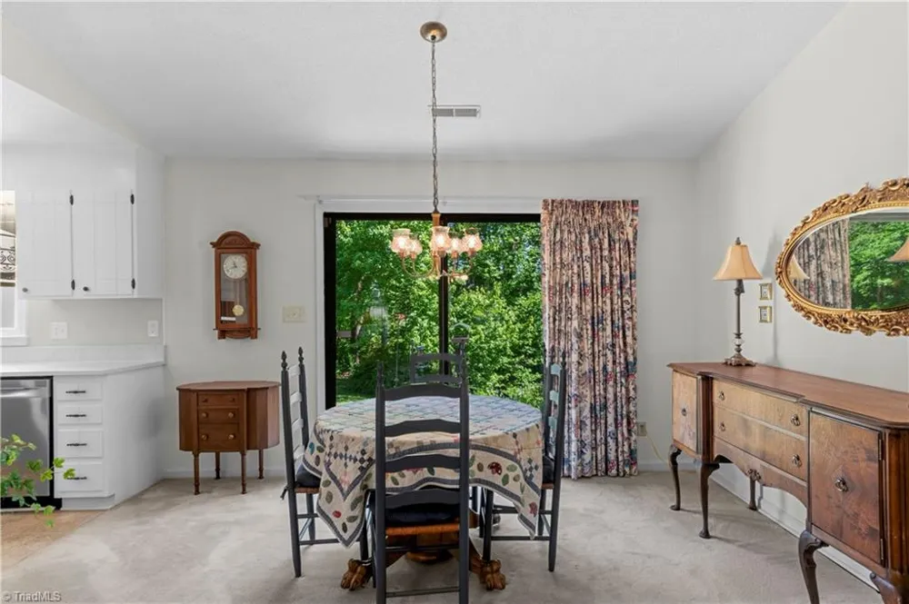 2595 Mount Salem Road Pfafftown, NC 27040