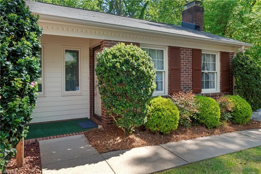 2595 Mount Salem Road Pfafftown, NC 27040