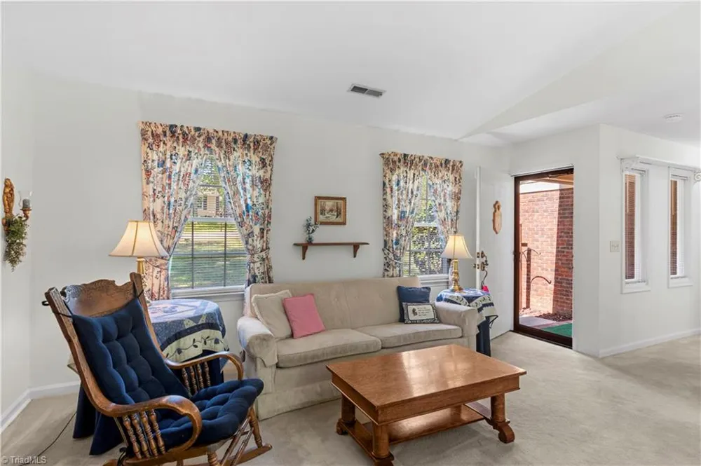 2595 Mount Salem Road Pfafftown, NC 27040
