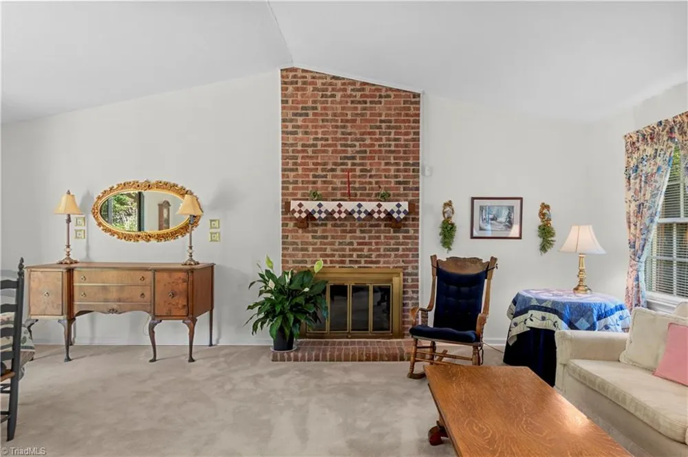 2595 Mount Salem Road Pfafftown, NC 27040