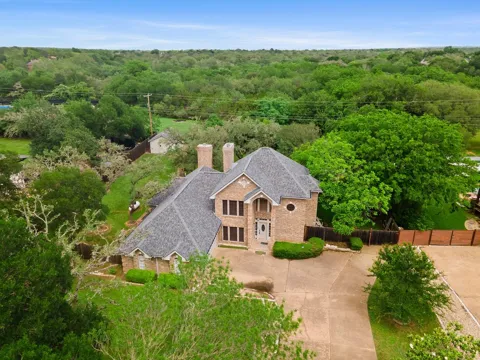 11115 Shady Hollow Drive