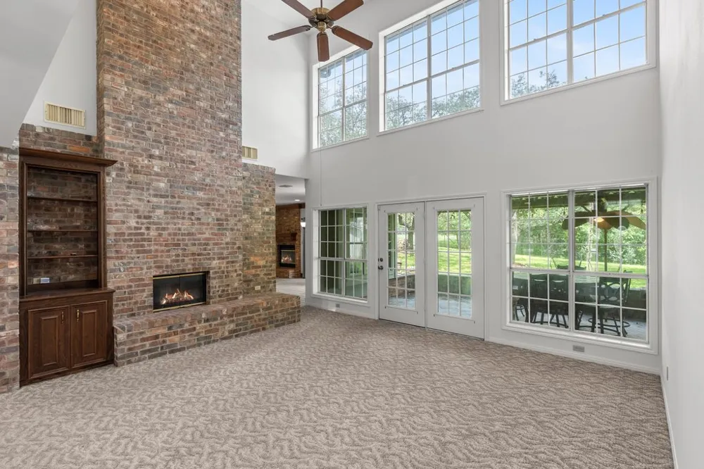 11115 Shady Hollow Drive Austin, TX 78748