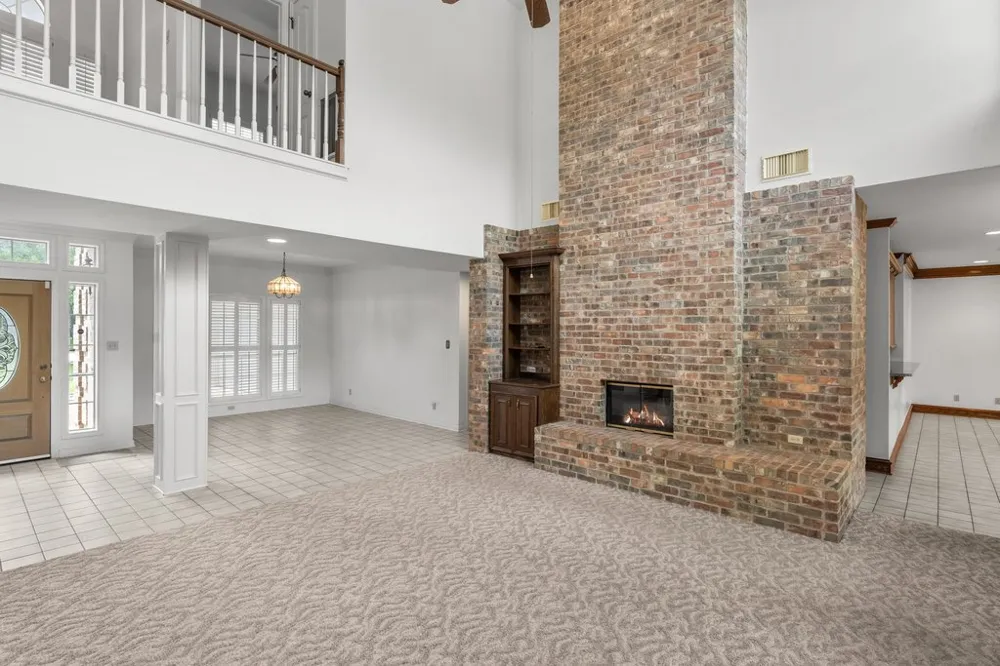 11115 Shady Hollow Drive Austin, TX 78748