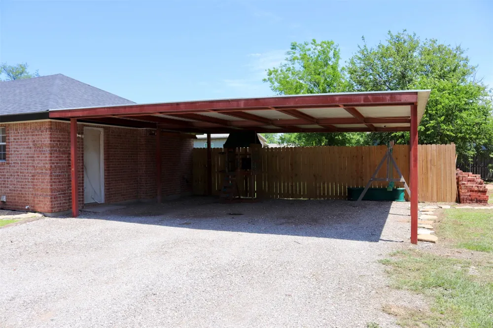 717 Groves Road Tuscola, TX 79562