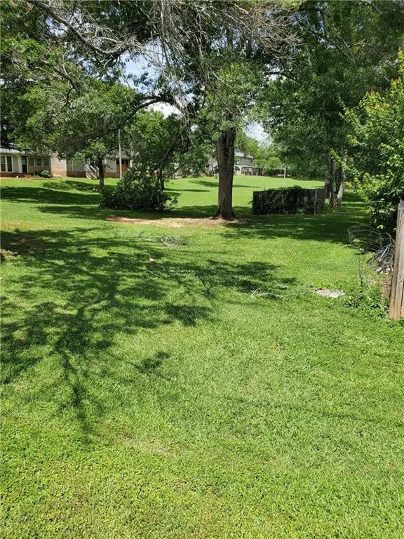 2080 Kings Gate Circle #C Snellville, GA 30078