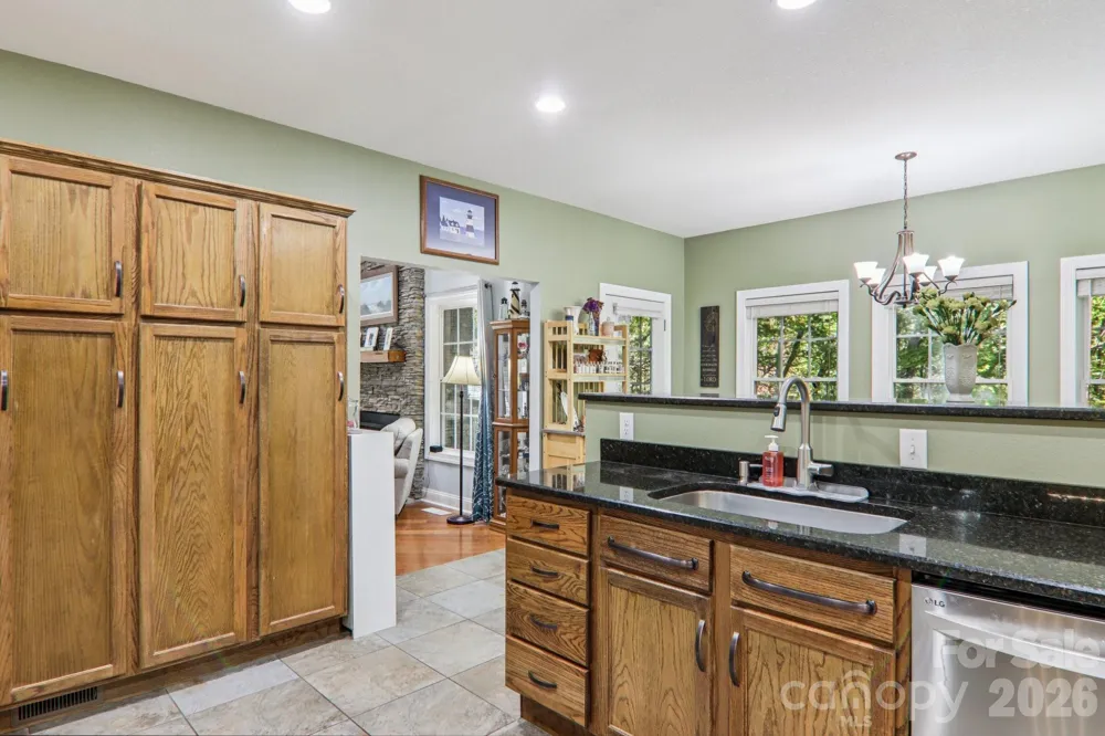 6 Wagon Trace Flat Rock, NC 28731