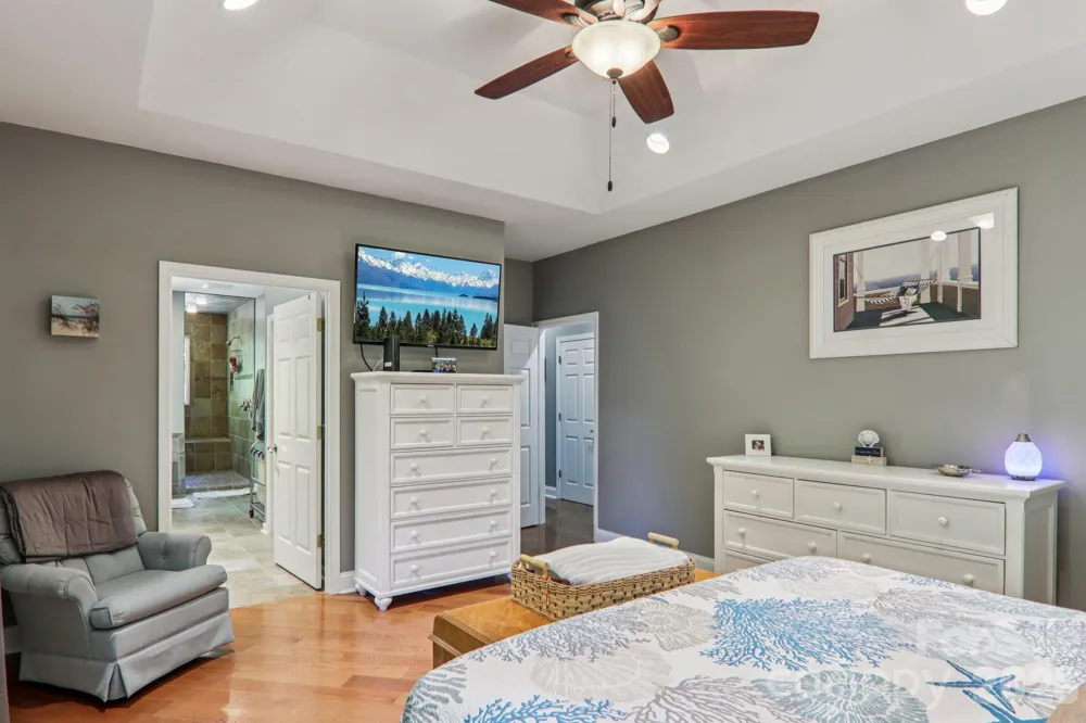 6 Wagon Trace Flat Rock, NC 28731