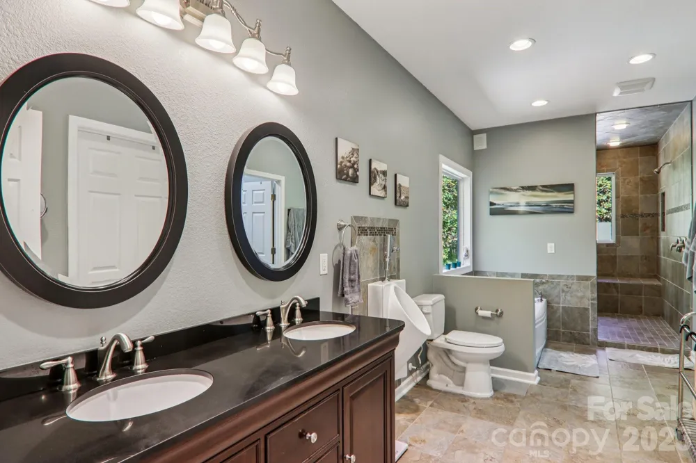 6 Wagon Trace Flat Rock, NC 28731