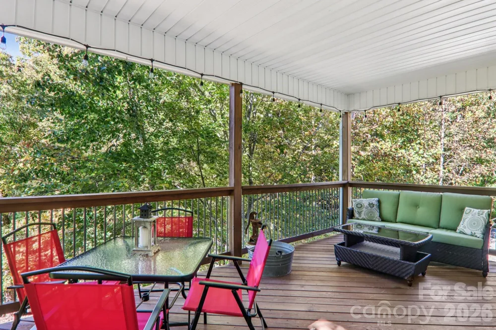 6 Wagon Trace Flat Rock, NC 28731