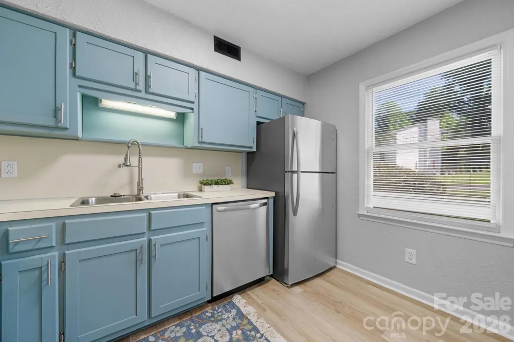 239 13th Avenue Place NW #6 Hickory, NC 28601